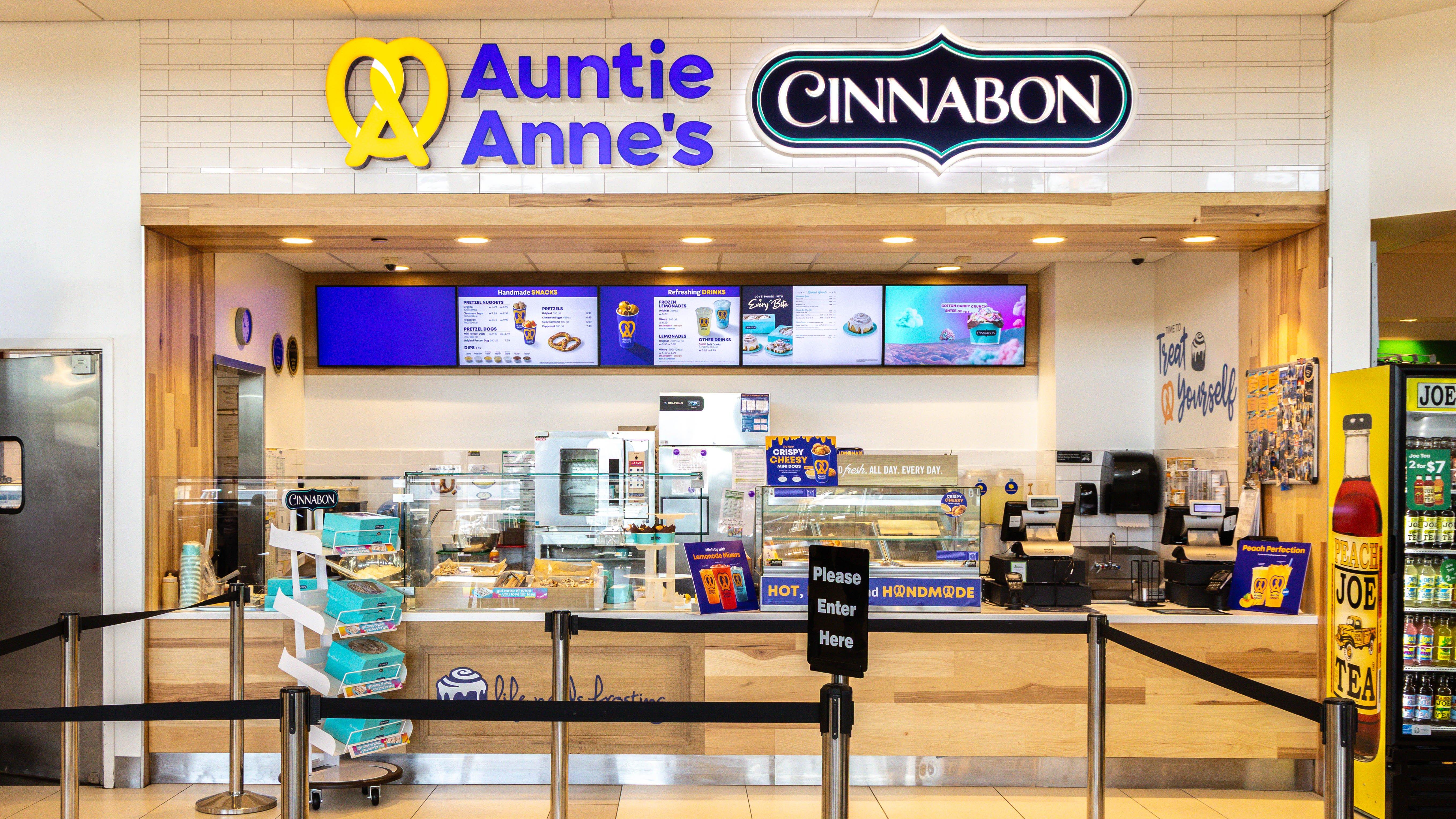 Cinnabon